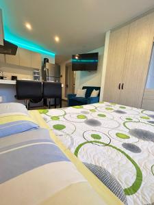 Aptoestudio completamente dotado!