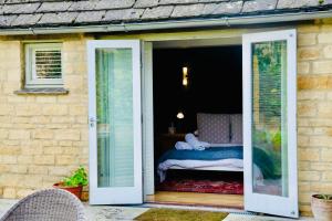 Charlbury country retreat - sleeps 10