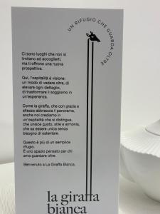 la giraffa bianca