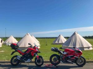 Isle of Man TT Campsite - IOMTT Colby Glamping