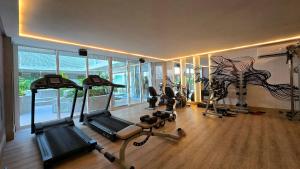 Branco Haus by Hosppedar