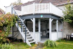 The Muse - Kronstadt Long Street Apartments