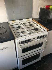 Bellingham apartment London