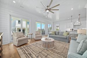 Sandy Toes at The Osprey