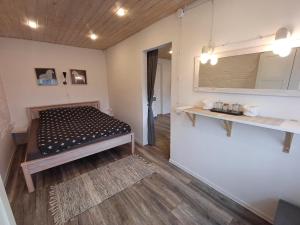 Best apartment near border