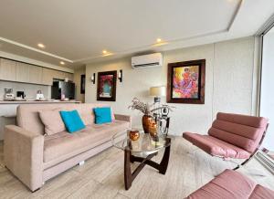 1 bedroom luxury apartment with private jaccuzi