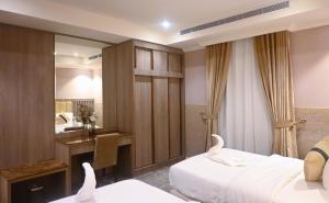 NARS Plus Al Basateen