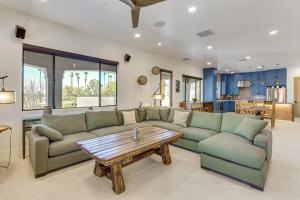 Cholla House - an Araby Cove Hillside Perch with pool and spa