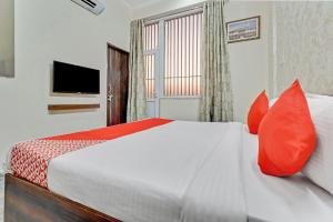 HOTEL O THE ROYAL INN