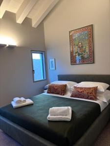 The Lotus Flower Stylish Renovated Apt in Venice