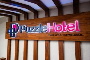 Puzzle Hotel Airport Frankfurt