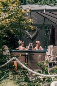 RetroHouse -wypoczynek bez dzieci-Zadzwoń !