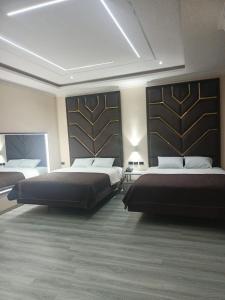 Hostal Manhatan Condado