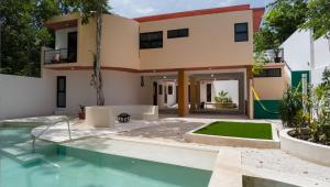 THE HOUSE VILLA 8pax