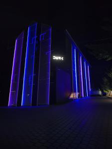 Dark Boutique Hotel