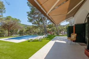 Villa Can Reig Tamariu, next to the beach