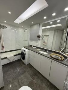 Flat Massis - 100m Av Paulista - Em frente ao Shop Center 3 - Metrô Consolação