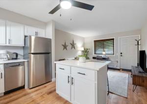 Willy St Apt Pets and Parking free - Fully Furnished