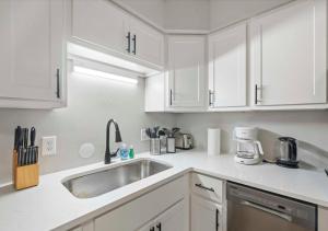 Willy St Apt Pets and Parking free - Fully Furnished