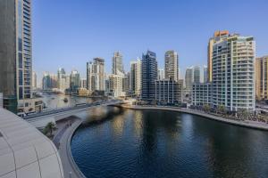 ShoresInn -Waterfront Bliss in Dubai Marina