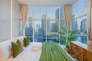 ShoresInn -Waterfront Bliss in Dubai Marina