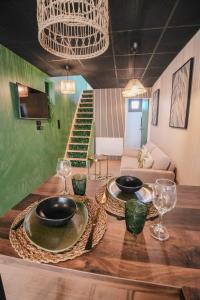 LAmazone - Jungle Room avec Jacuzzi