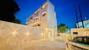 Hotel City Inn 2min Walk To Gorakhnath Temple - Ubytování bez kategorie ve městě Gorakhpur