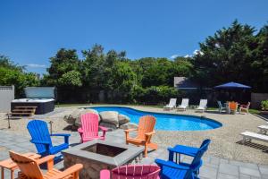 Water Views Private Pool Access to Cove