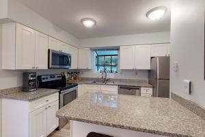 Sea Colony - 3302 Round Robin Way