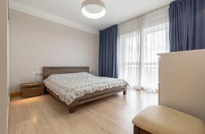 Panorama Sky Apartment near Riga Airport & City Center