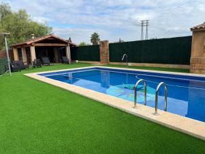 Casa de invitados con piscina privada y WIFI