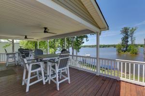 Saluda Shores Sleeps 11