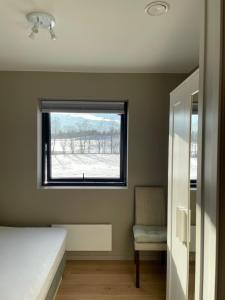 Peaceful rooms in a Modern and comfortable home