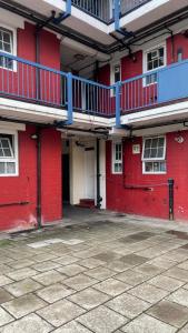 Ring House - Entire Flat