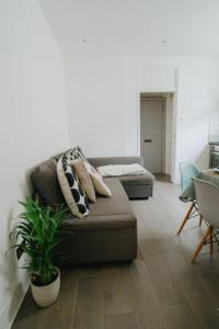 2 Bedroom London Hub - Central and Cosy