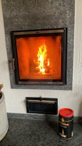 Private Lakefront Log Villa in Lapland with Sauna