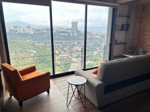 Brick Box Loft con Balcon