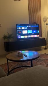 Deluxe Self Check in