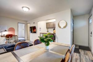 Parking Pets Private Entrance Near Med Center