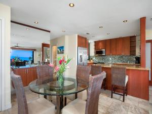 Wailea Elua Village 2005