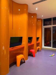 Elegant Urban Escape