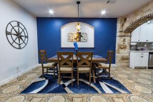 Luxury Spanish Style Getaway