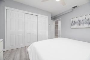 The Residences at Lake Ridge Apt 1