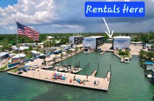 Boat & Billiards – 2BR by Stump Pass Marina