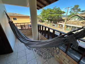 Pico da Ferrugem a uma quadra da praia