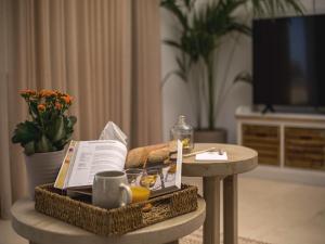 Secluded Villa with Panoramic Sea View