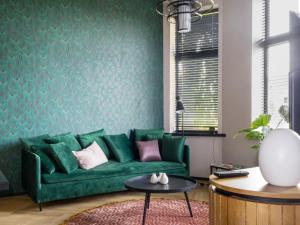 Charming Holiday Home in Kiel-Windeweer