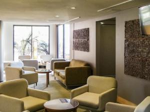 Ibis Thornleigh