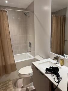Spacious 3bedroom home in Square One Area