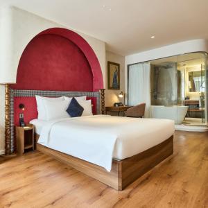 Kin Hotel Onsen Edition